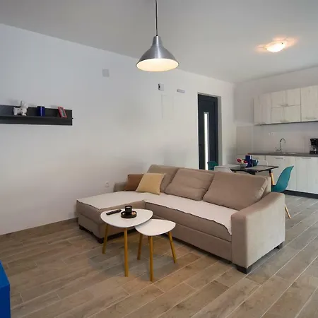 Vacation On Apartment Kastela