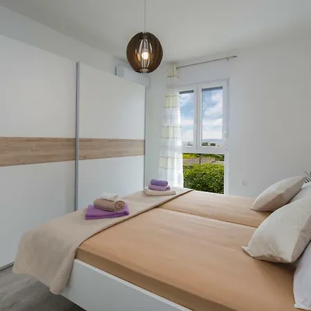 Vacation On Apartment *